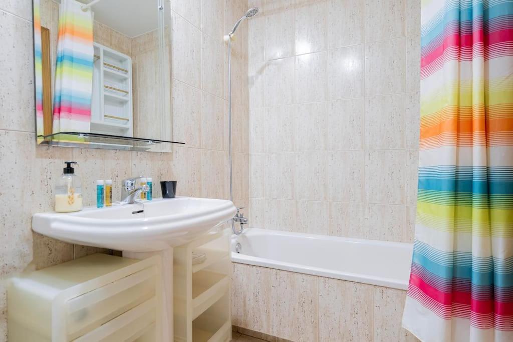 Cozy Family Apartment Tetuan/Estrecho B.M7 Μαδρίτη Εξωτερικό φωτογραφία